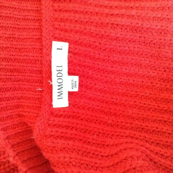 IMMODEL WOMEN'S LONG SLEEVE RED CROP TOP - Picture 4 of 5